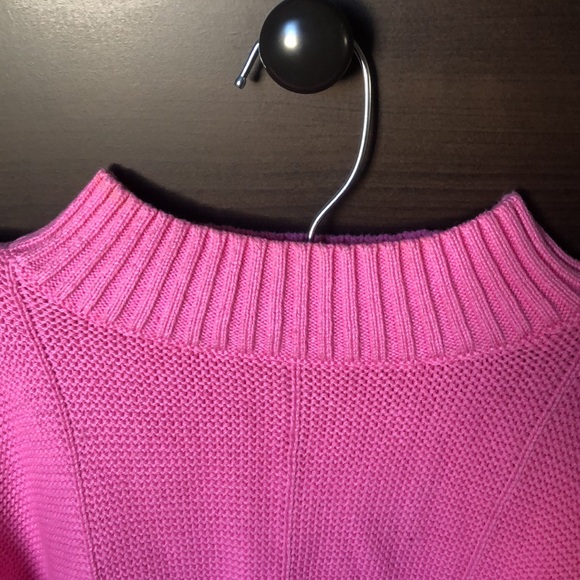 LA HEARTS -Pink crop sweater in great condition - Picture 2 of 5